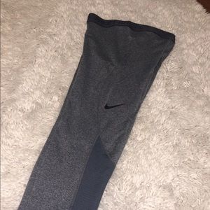 Gray Nike Pro leggings